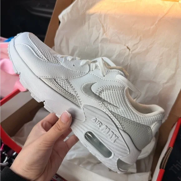 Women’s Nike Air Max Excee white - Picture 4 of 5